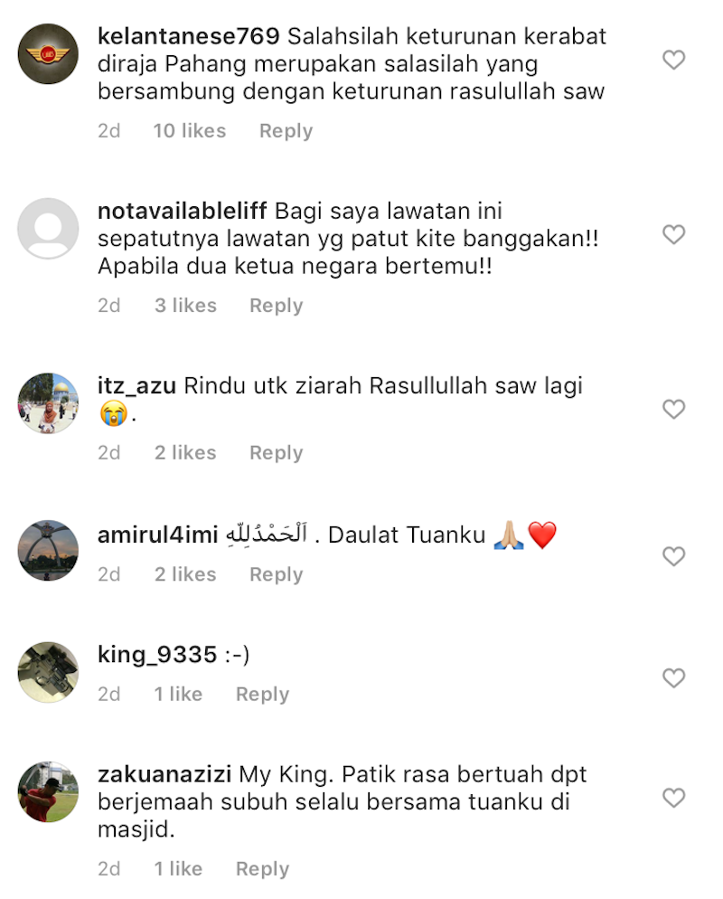 Agong Beribadat Sebelah Makam Nabi Muhammad Kartel Dakwah