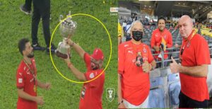 final-piala-malaysia-kl-juara-tapi-tindakan-annuar-musa-kat-paulo-josue-bikin-penyokong-kl-city-geram_61a710920a625