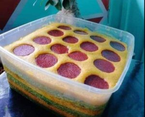 366885